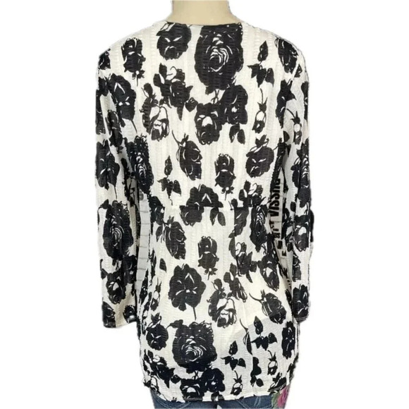 Nine West M Black-Cream Floral Print Faux Wrap Lined 3/4 Sheer Sleeve Blouse - Picture 4 of 6
